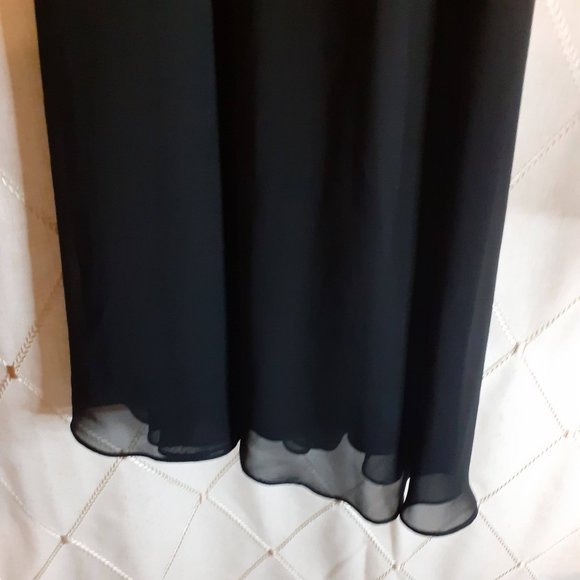 Dressbarn Collections NWT Size 4 - Picture 3 of 8